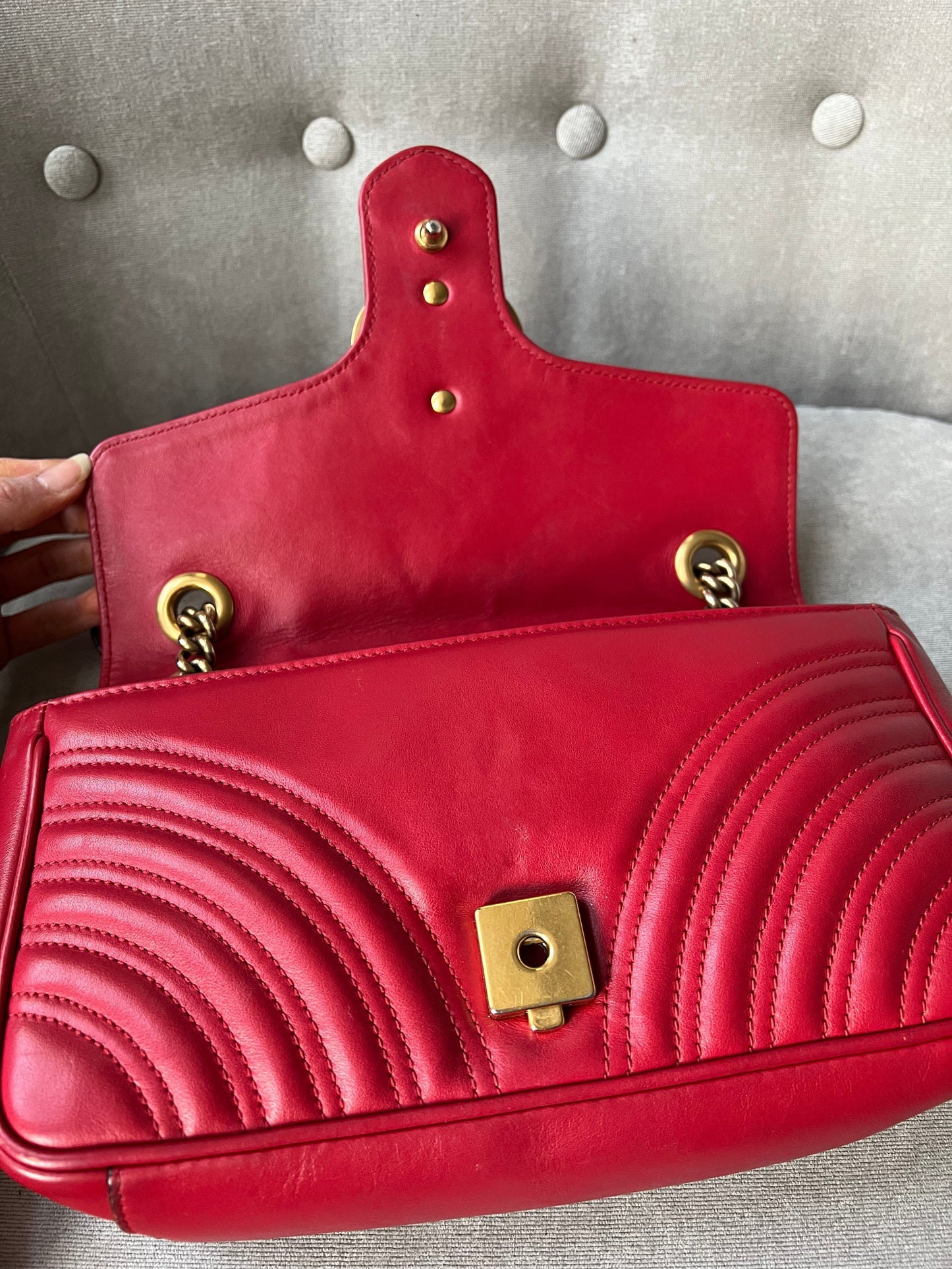 Gucci GG Hibiscus Red Marmont Small Shoulder Bag