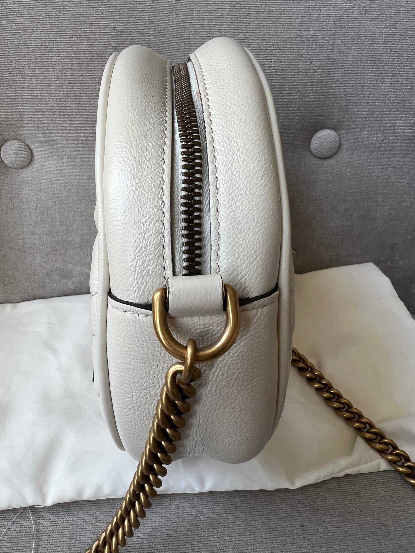 Gucci GG Round White Marmont Small Shoulder Bag (RRP £1,160)