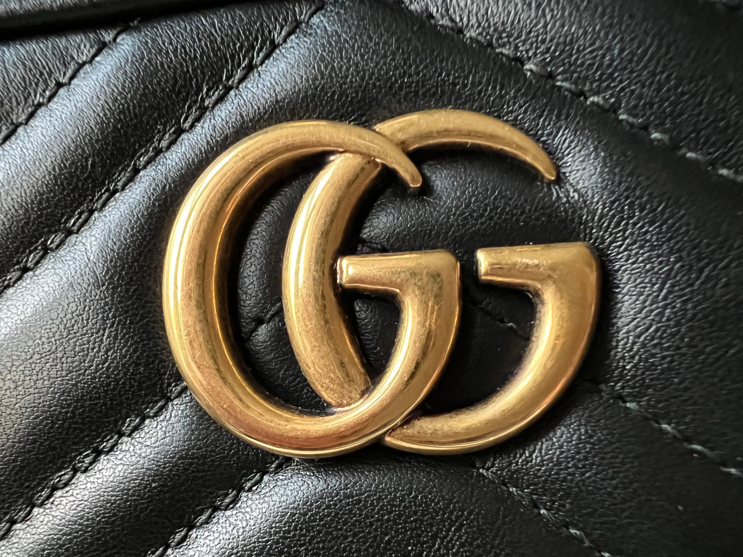 Gucci GG Black Marmont Mini Shoulder Bag (RRP £1,160)
