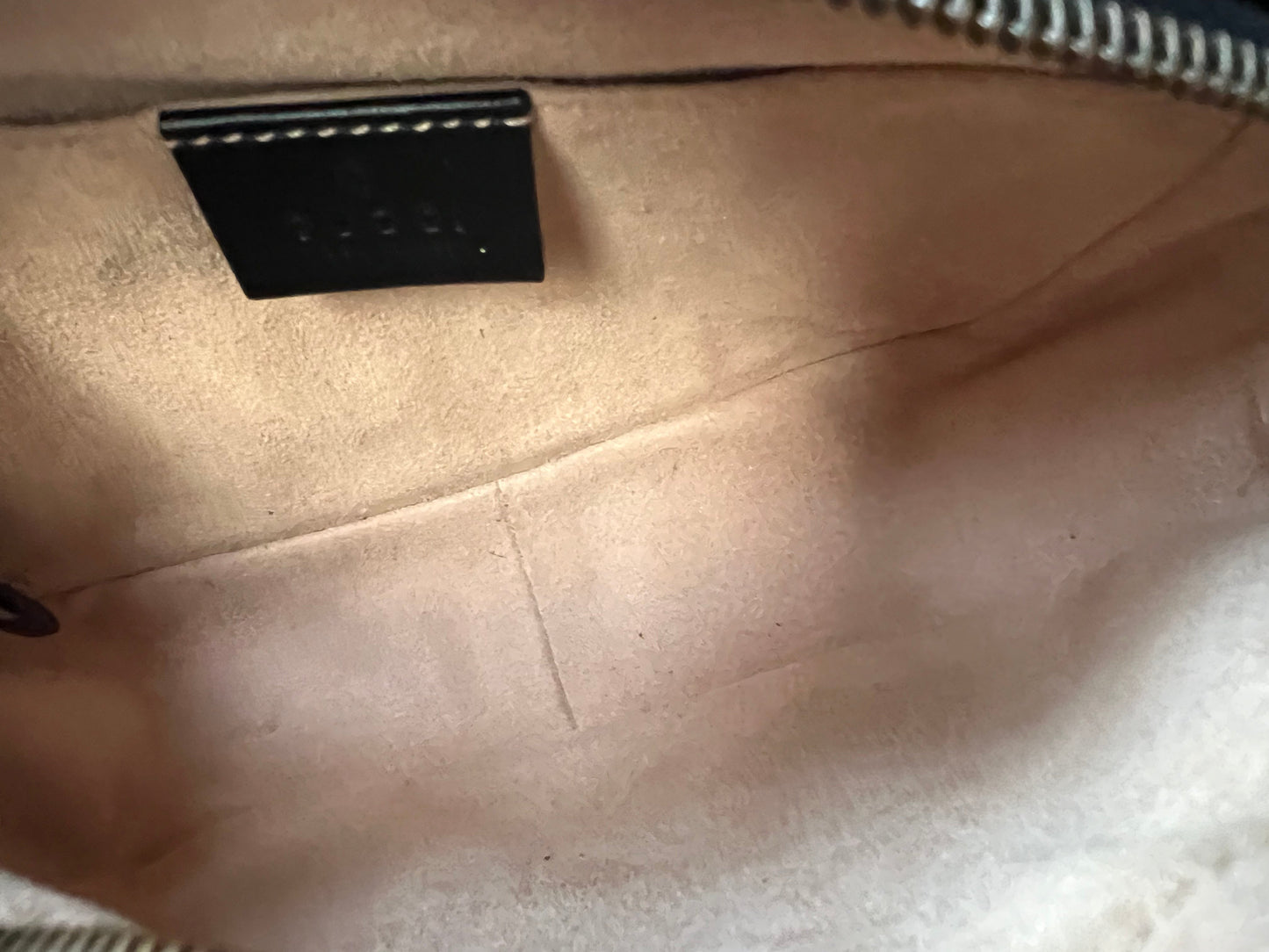 Gucci GG Black Marmont Mini Shoulder Bag (RRP £1,160)