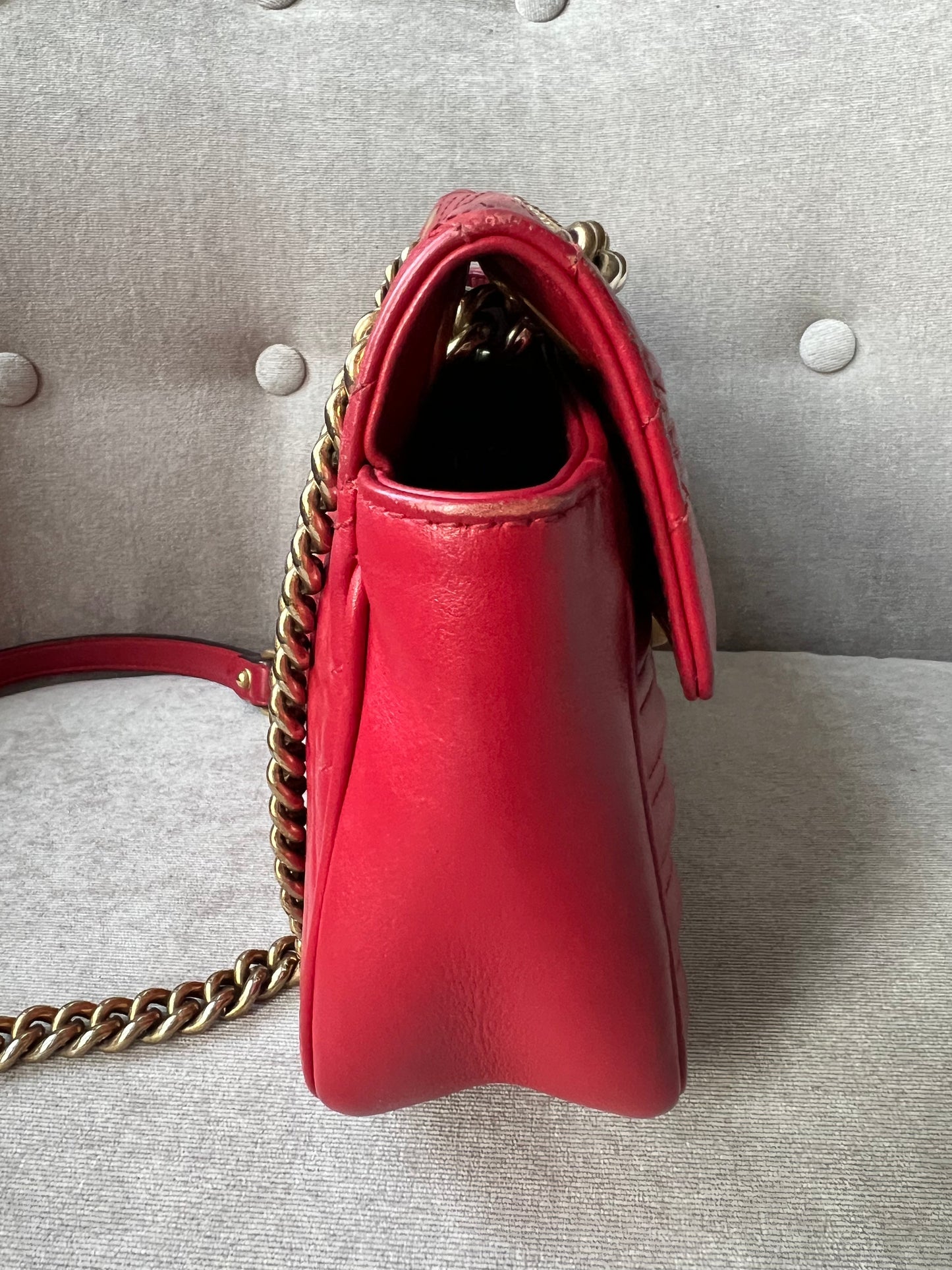 Gucci GG Hibiscus Red Marmont Small Shoulder Bag