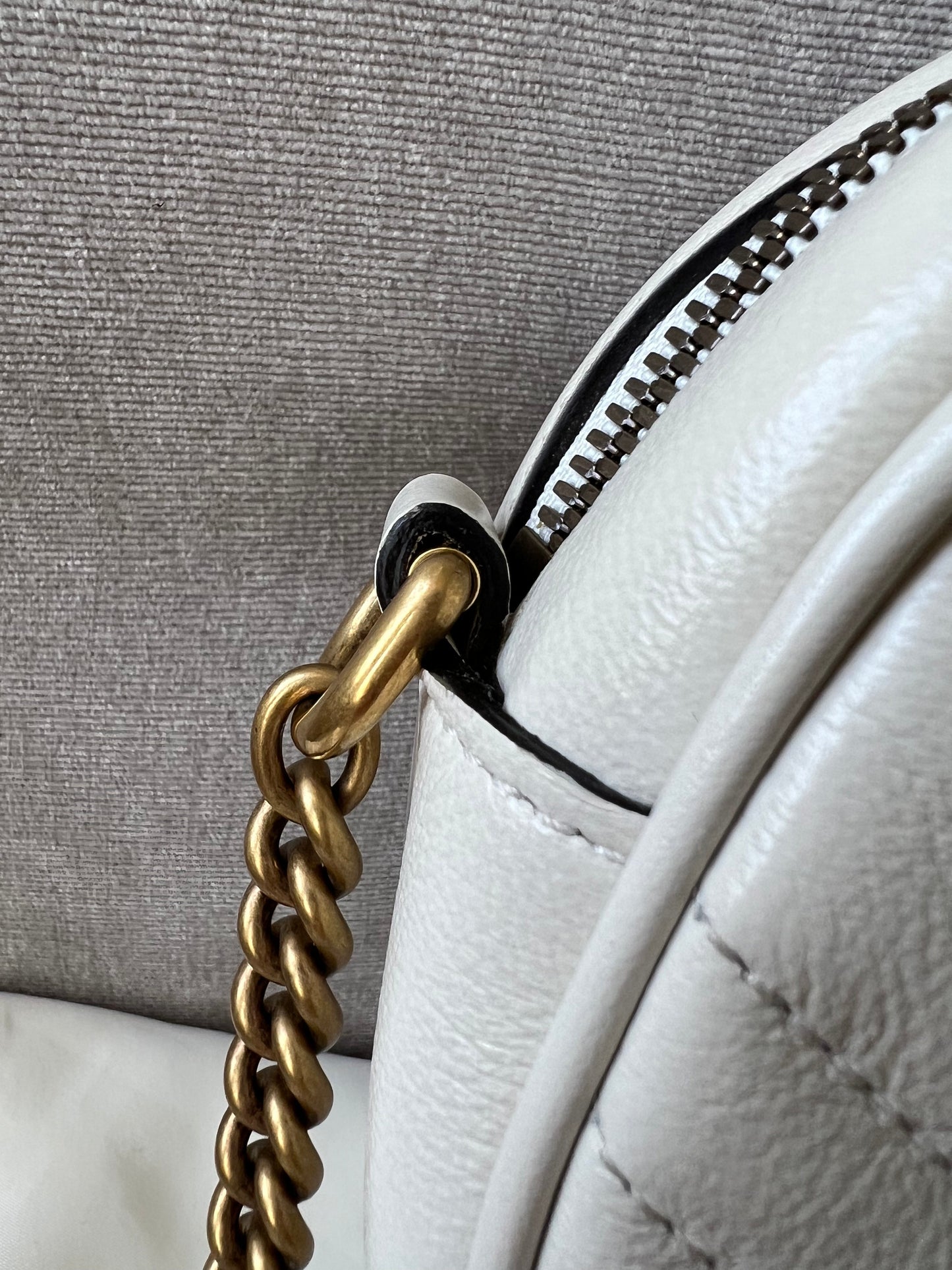 Gucci GG Round White Marmont Small Shoulder Bag (RRP £1,160)