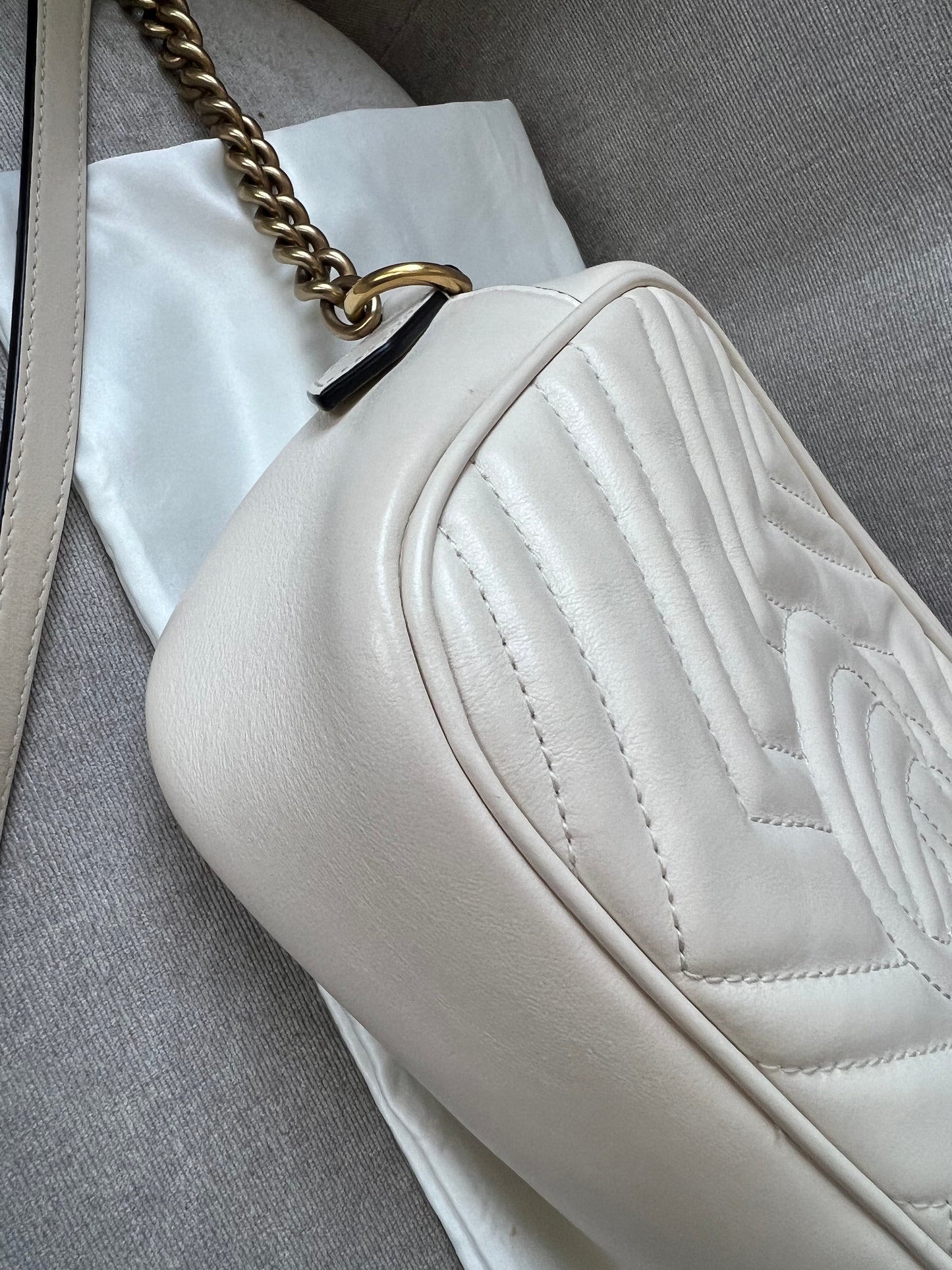 Gucci GG White Marmont Small Shoulder Bag