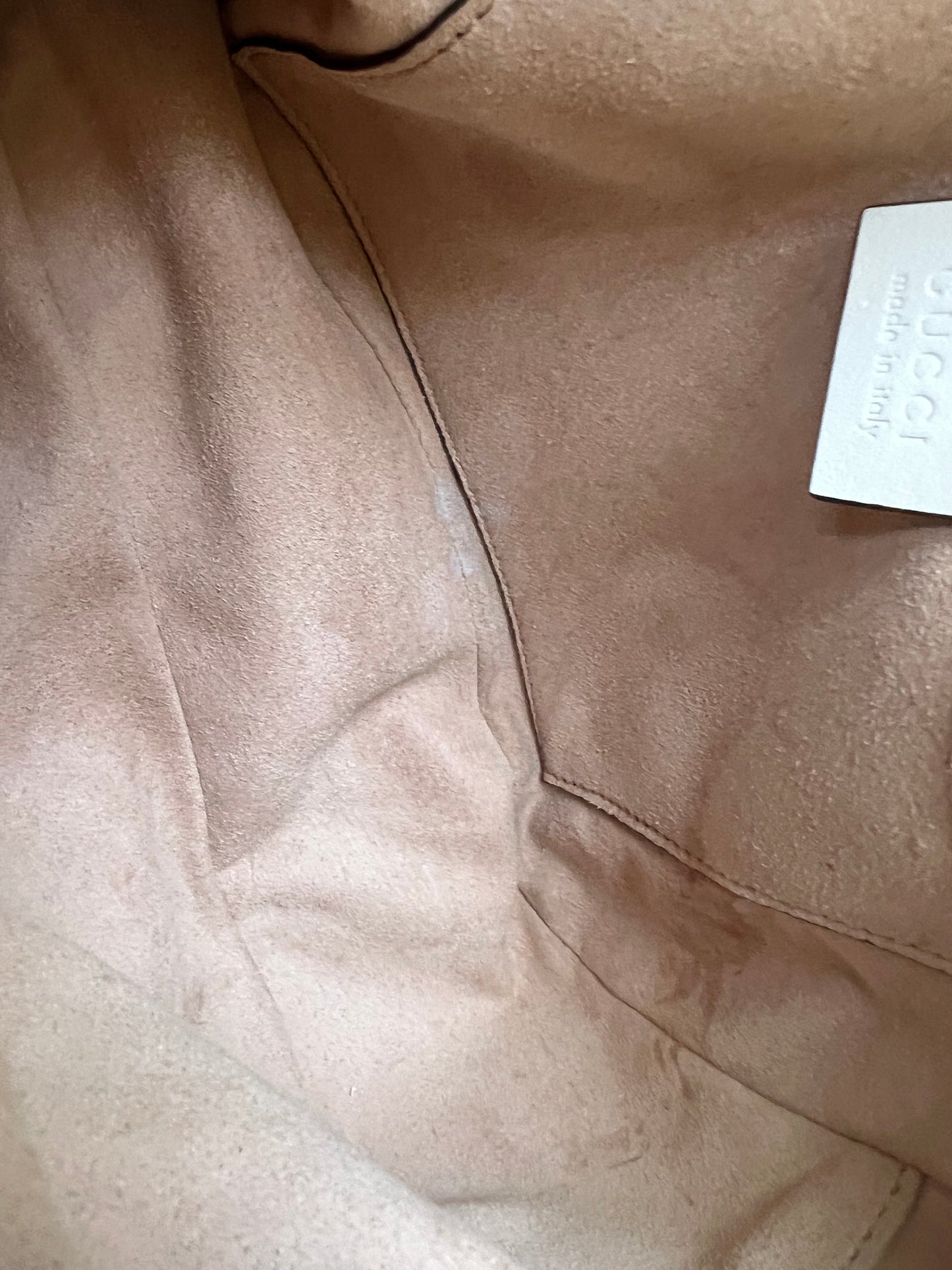 Gucci GG White Marmont Small Shoulder Bag