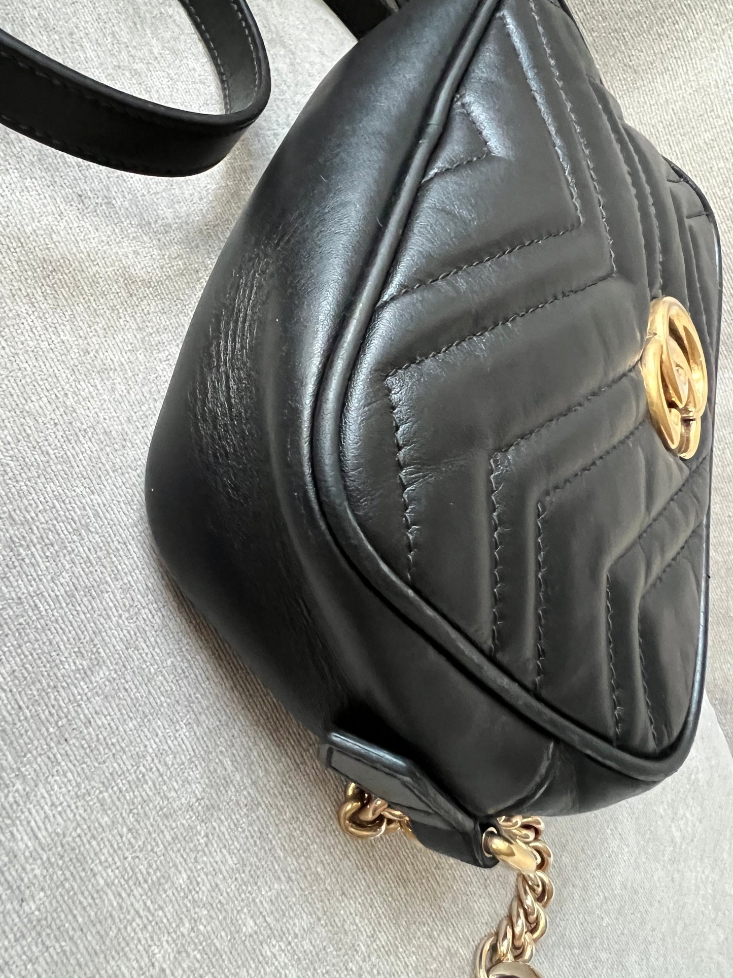 Gucci GG Black Marmont Mini Shoulder Bag (RRP £1,160)