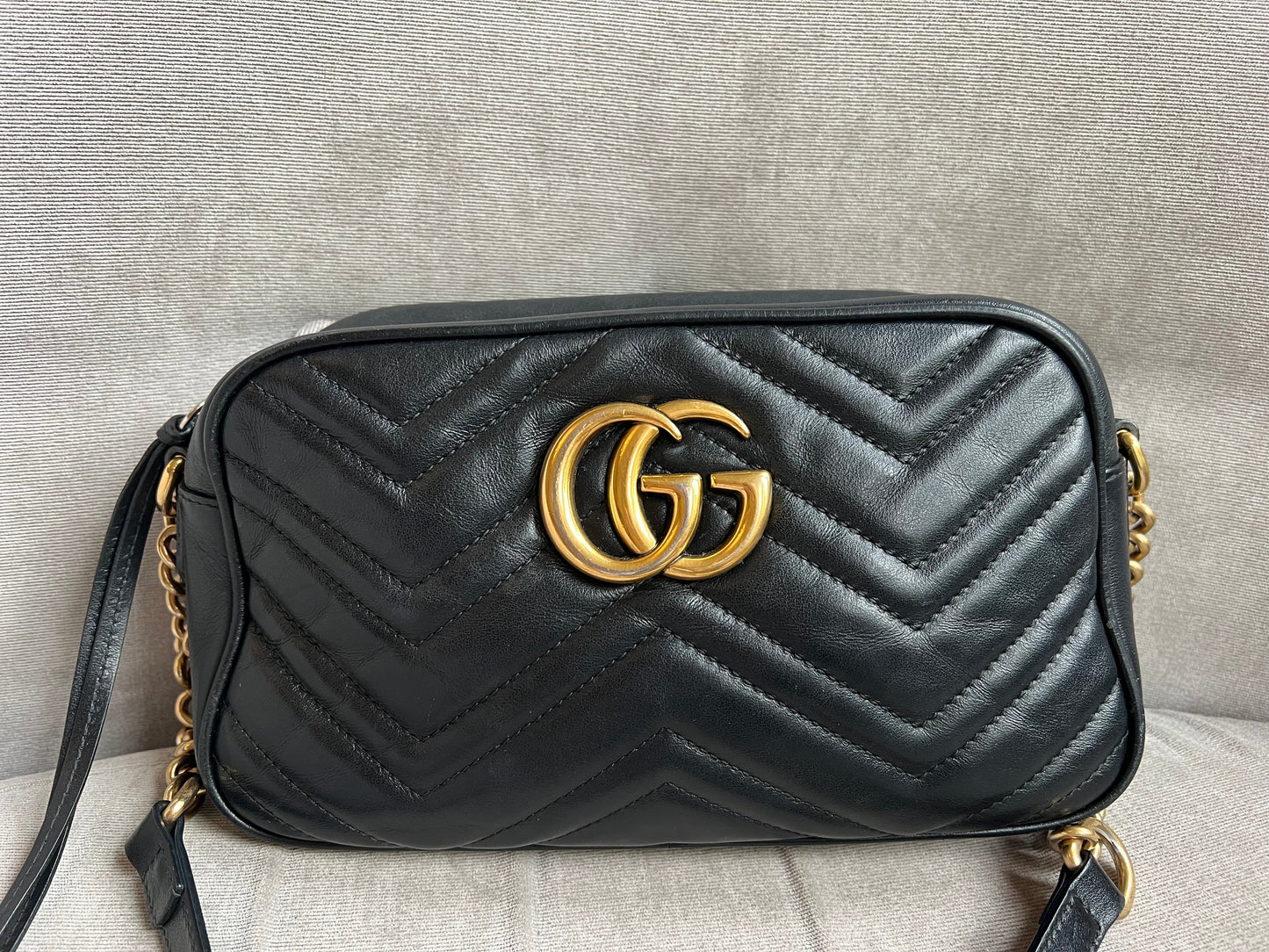 Gucci GG Black Marmont Small Shoulder Bag