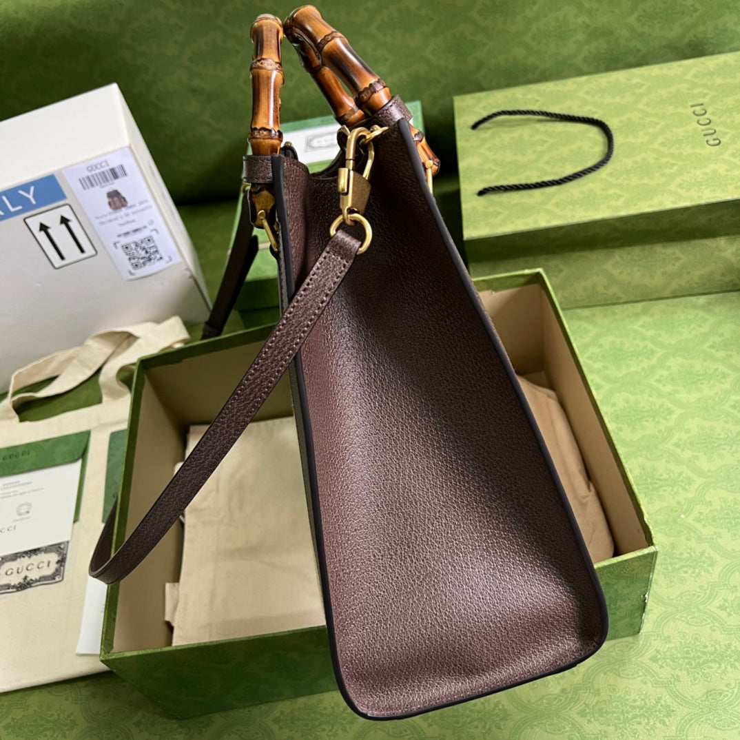 Gucci Diana Jumbo GG Medium Tote Bag