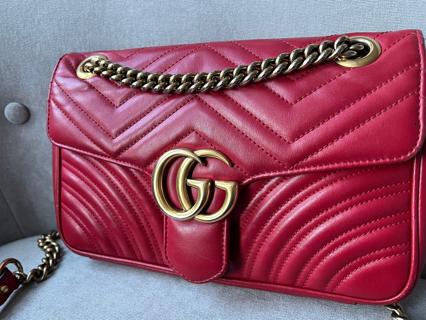 Gucci GG Hibiscus Red Marmont Small Shoulder Bag