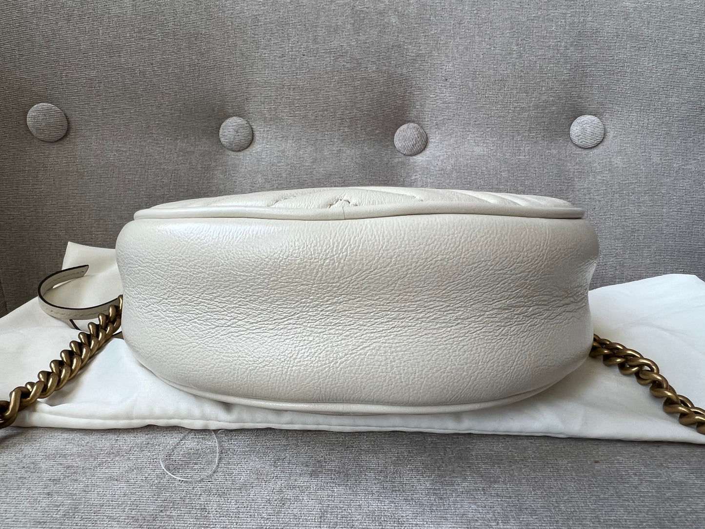 Gucci GG Round White Marmont Small Shoulder Bag (RRP £1,160)