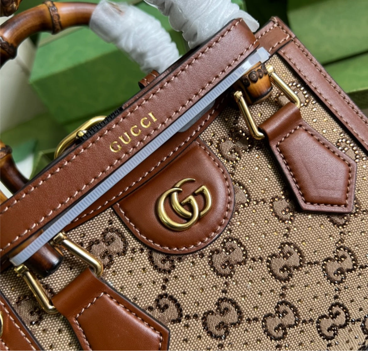 New Gucci woman shoulder bag