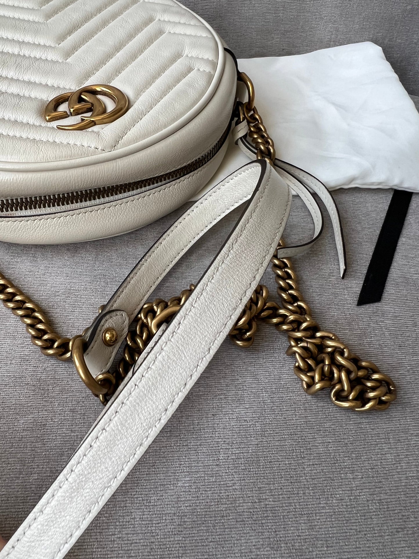 Gucci GG Round White Marmont Small Shoulder Bag (RRP £1,160)