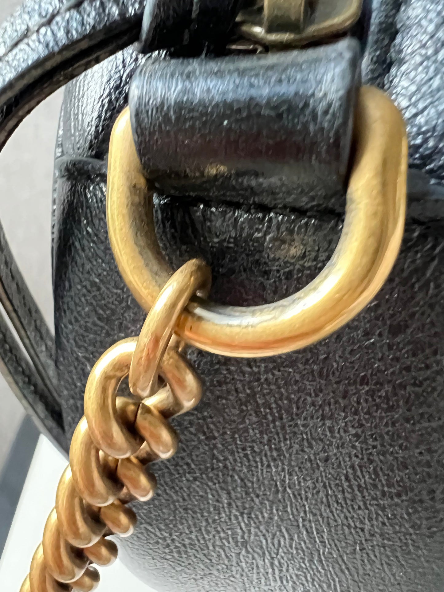 Gucci GG Round Black Marmont Small Shoulder Bag