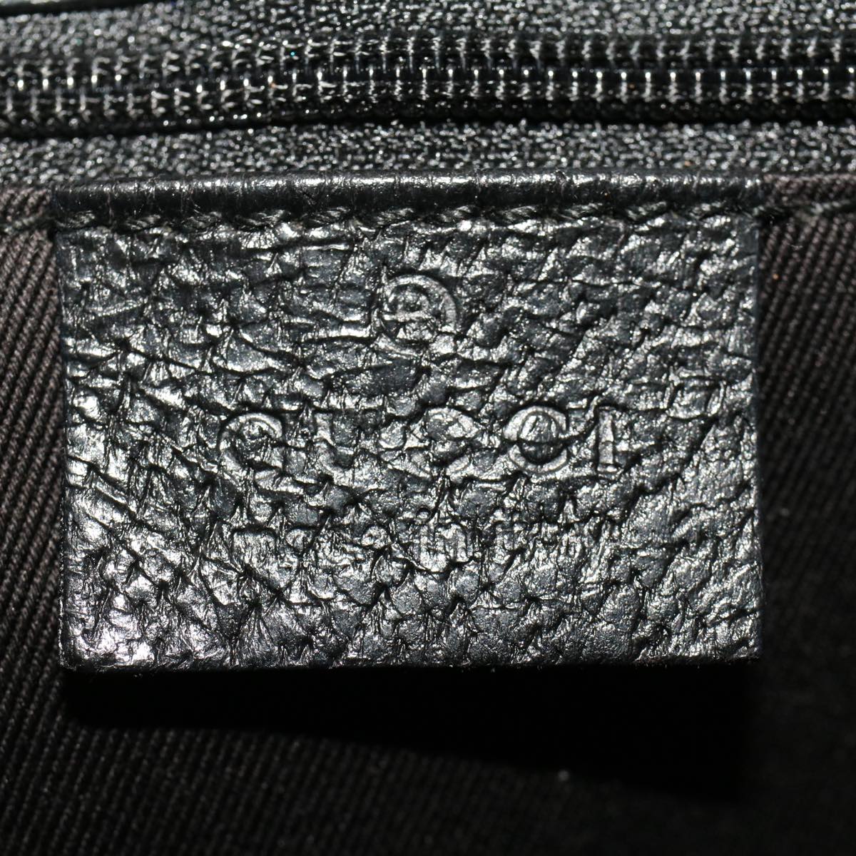 GUCCI GG Canvas Shoulder Bag Black 118012 ki3238