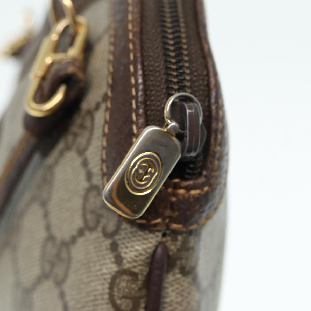 GUCCI GG Supreme Web Sherry Line Shoulder Bag Beige Gold 904 02 047 Auth ki4835