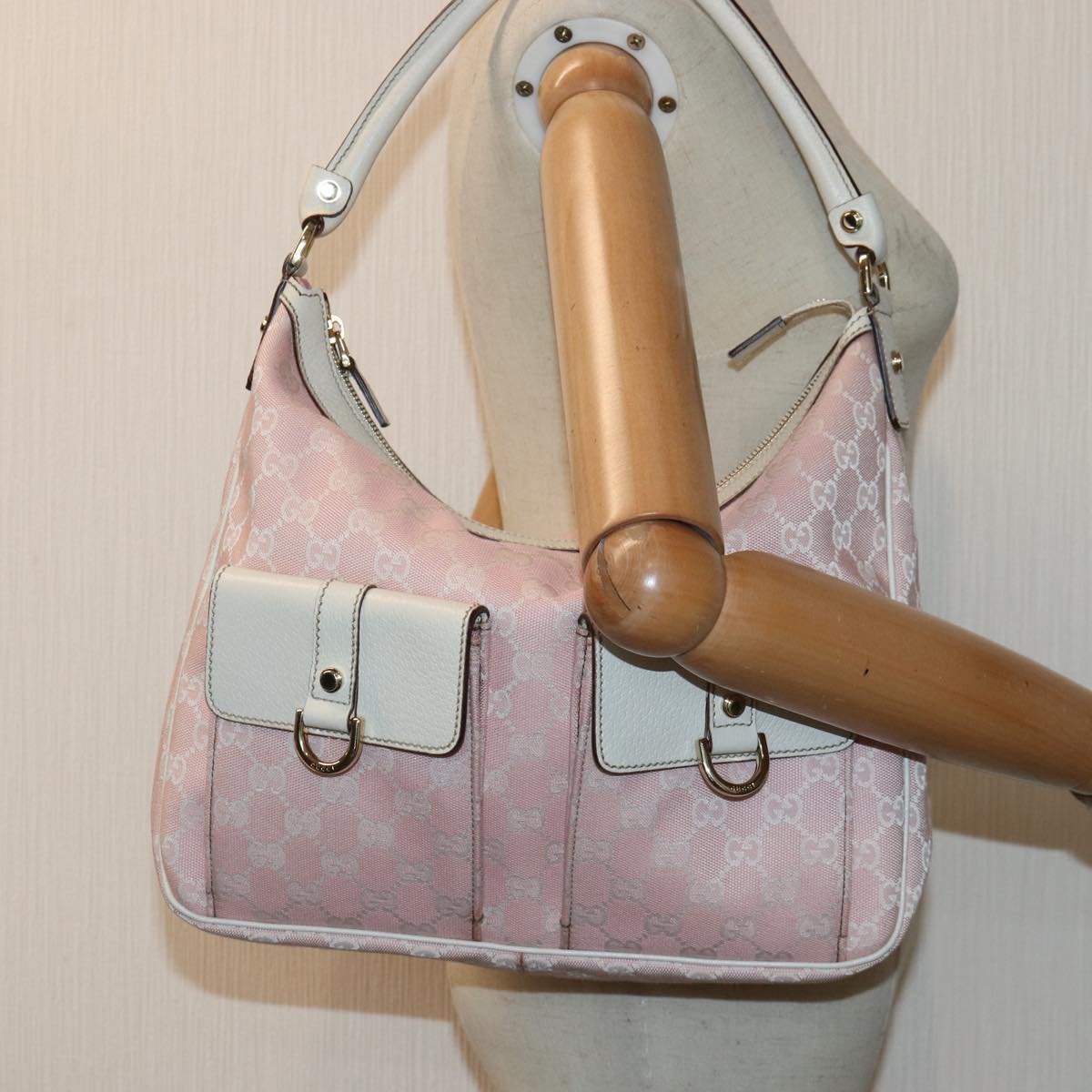 GUCCI GG Canvas Shoulder Bag Pink White Silver 153025 Auth ki4845