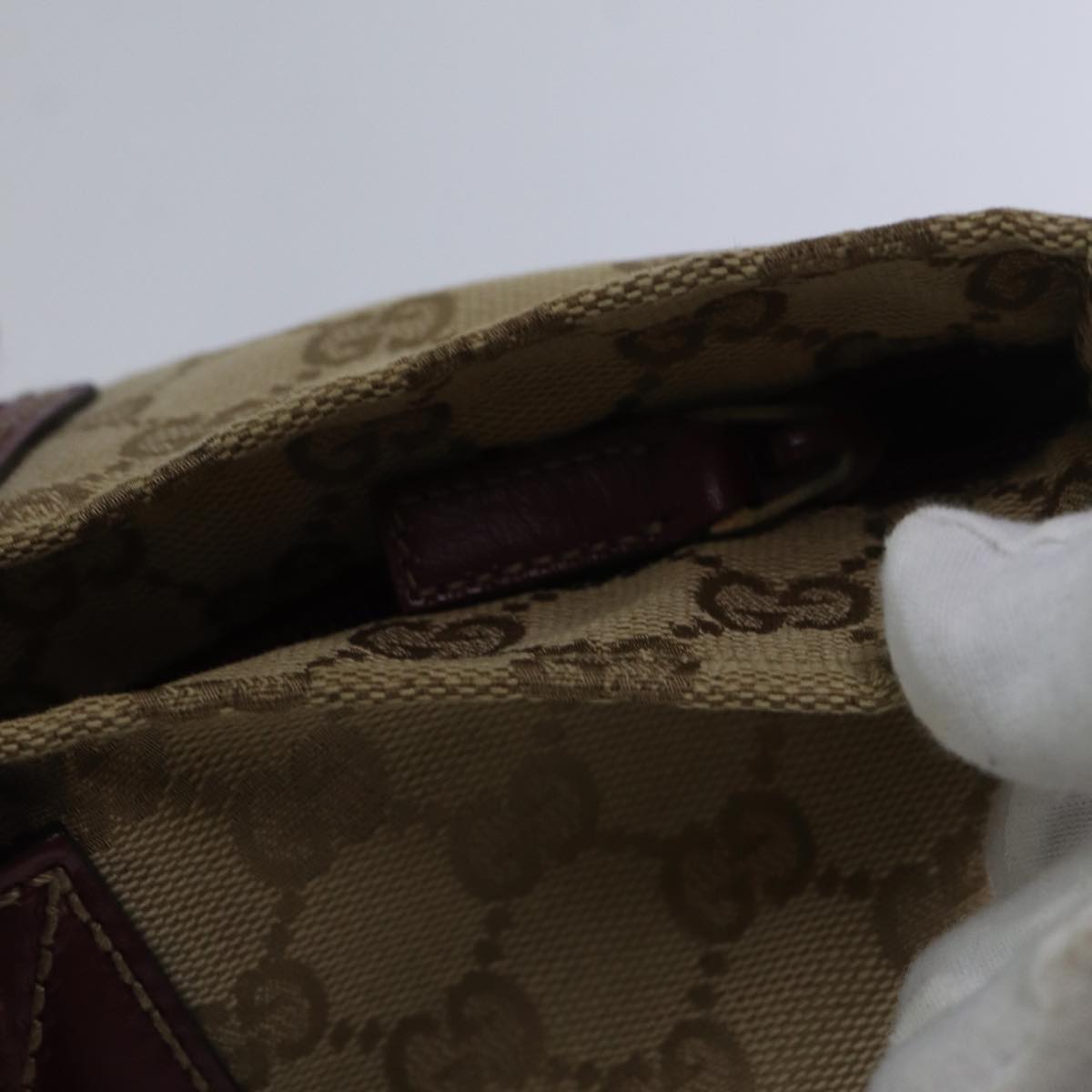 GUCCI GG Canvas Sherry Line Shoulder Bag Beige Red Auth ki4899