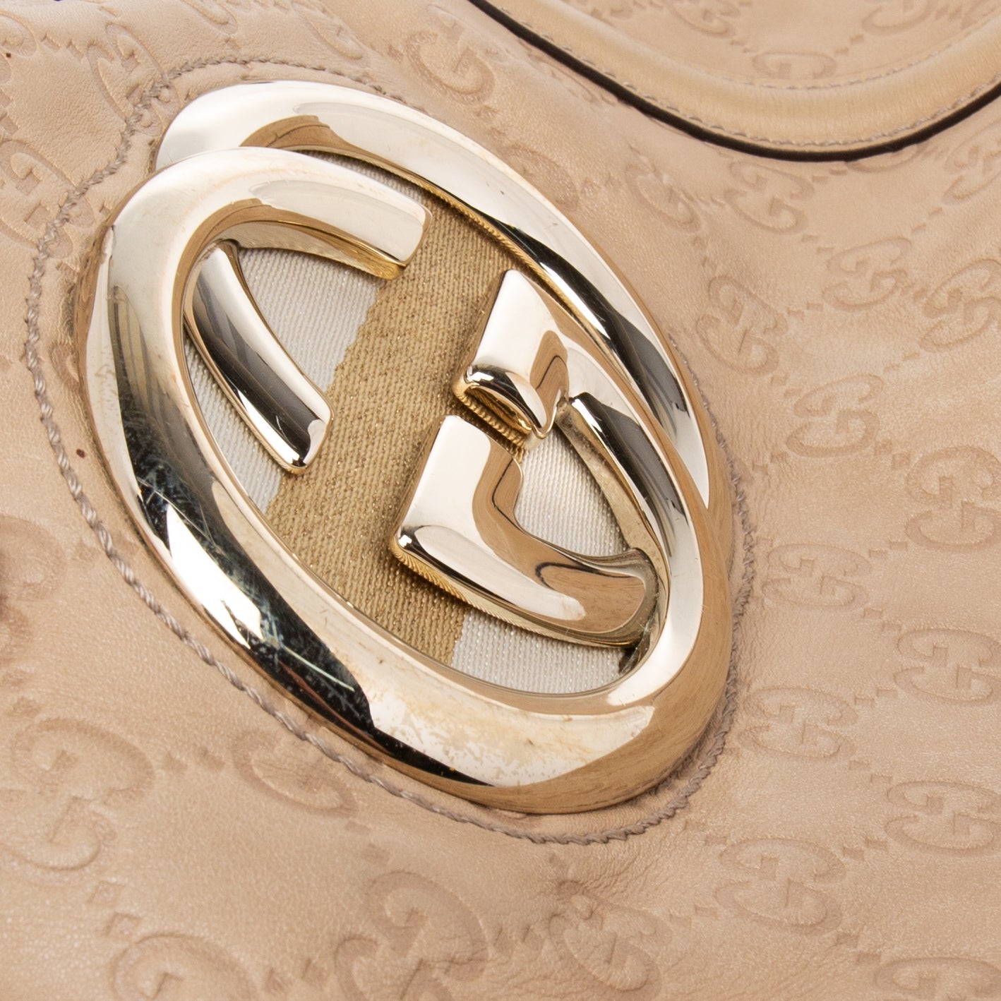 Gucci Beige Guccissima Leather Medium GG Britt Tote