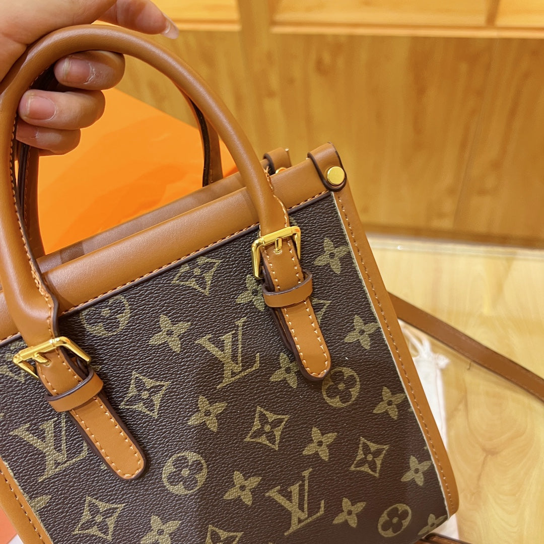 Louis Vuitton (Coach, Michael Kors, Gucci)handbags