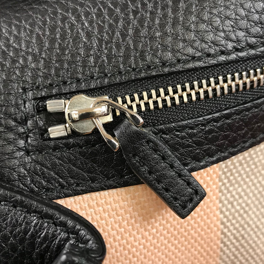 GUCCI 370830 Hand bag