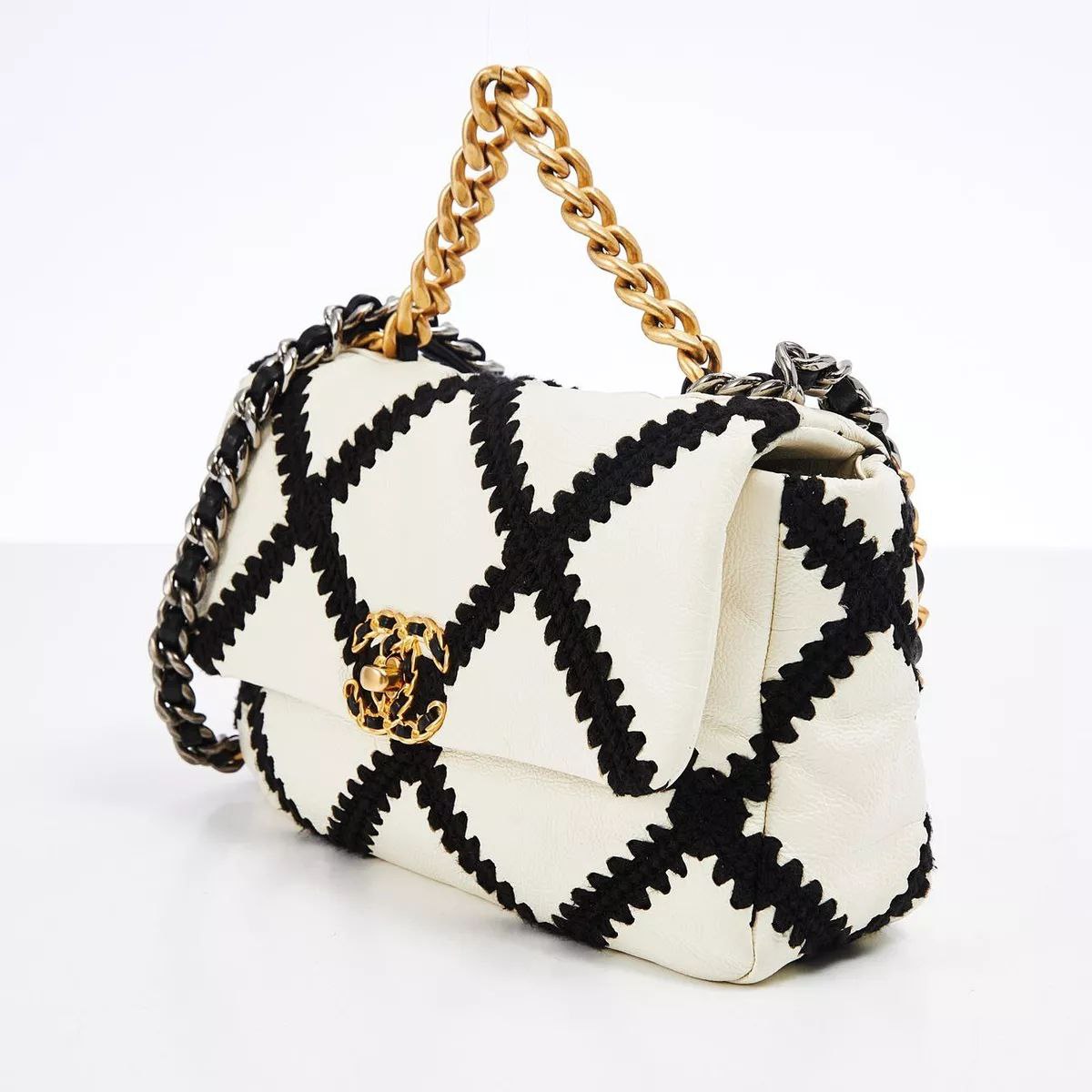 Chanel White Black Calfskin Crochet Bag