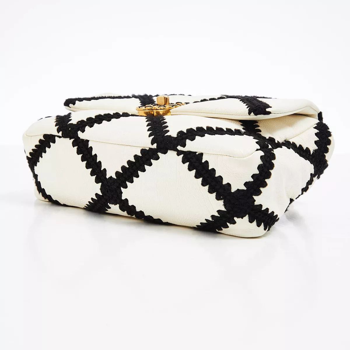 Chanel White Black Calfskin Crochet Bag
