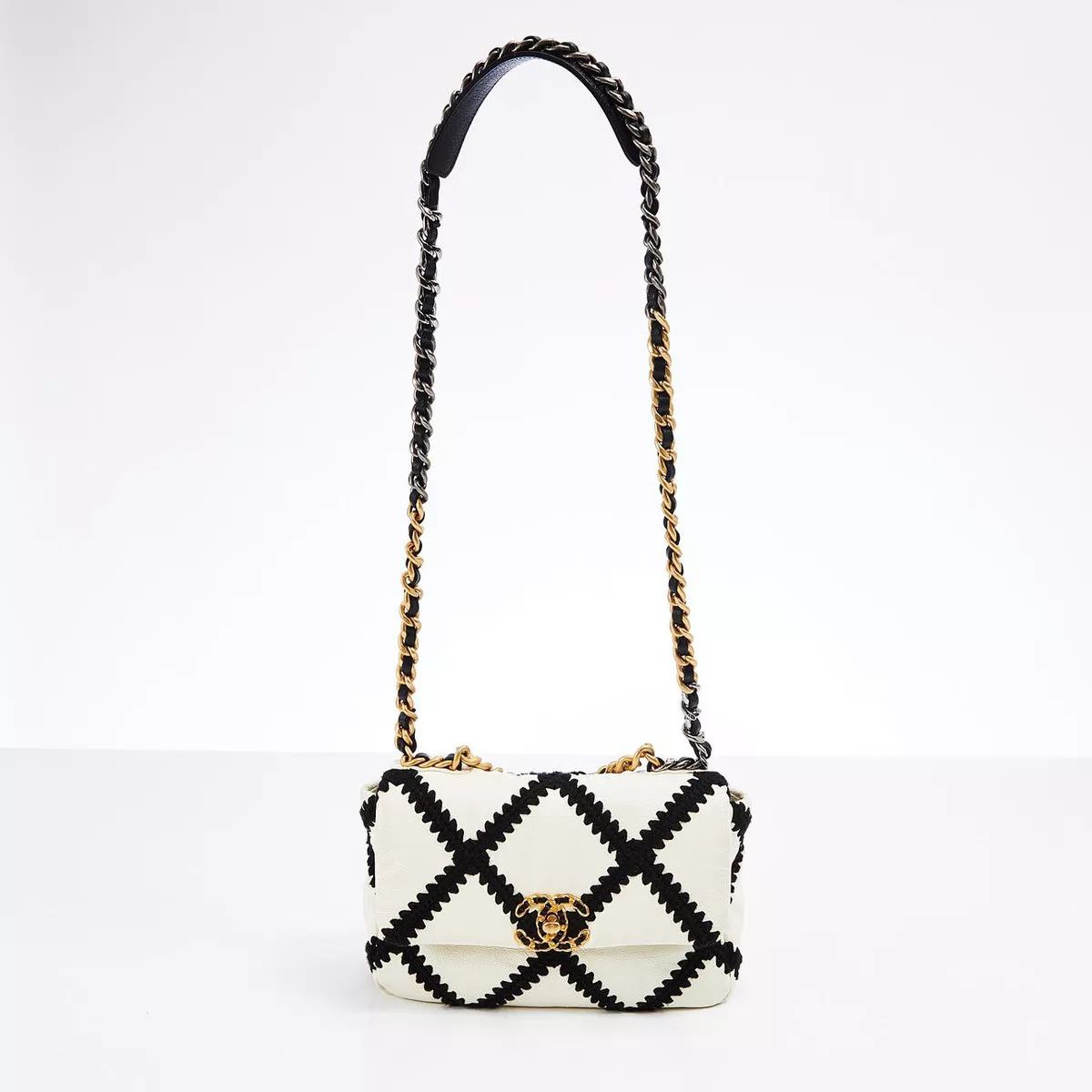 Chanel White Black Calfskin Crochet Bag