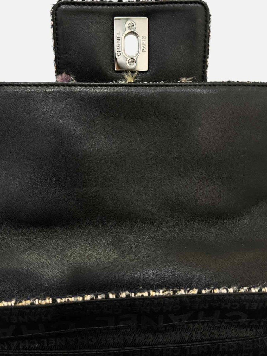CHANEL Fantasy Tweed Black Multicolor Shoulder Bag