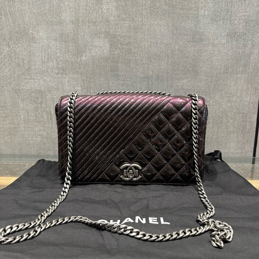 Chanel Quilted Patent Leather Shoulder Bag Black Medium