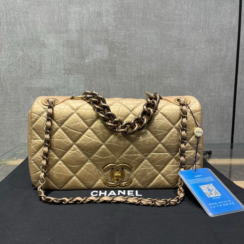 Chanel Double Flap Beige Quilted Leather Chain Shoulder Bag **cm