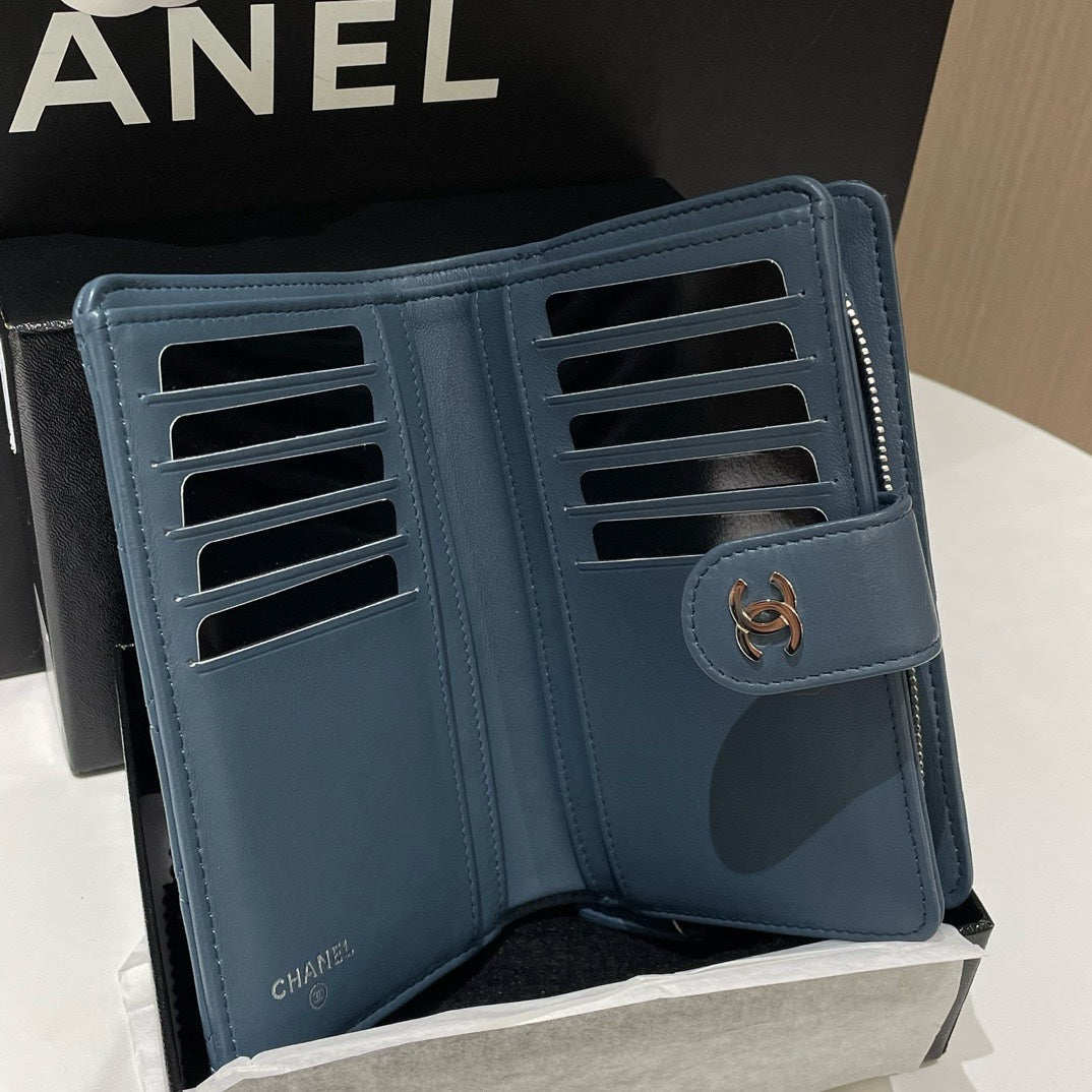 Chanel Quilted Lambskin Wallet, Blue, 16(2012) #11806 - 99% New Condition