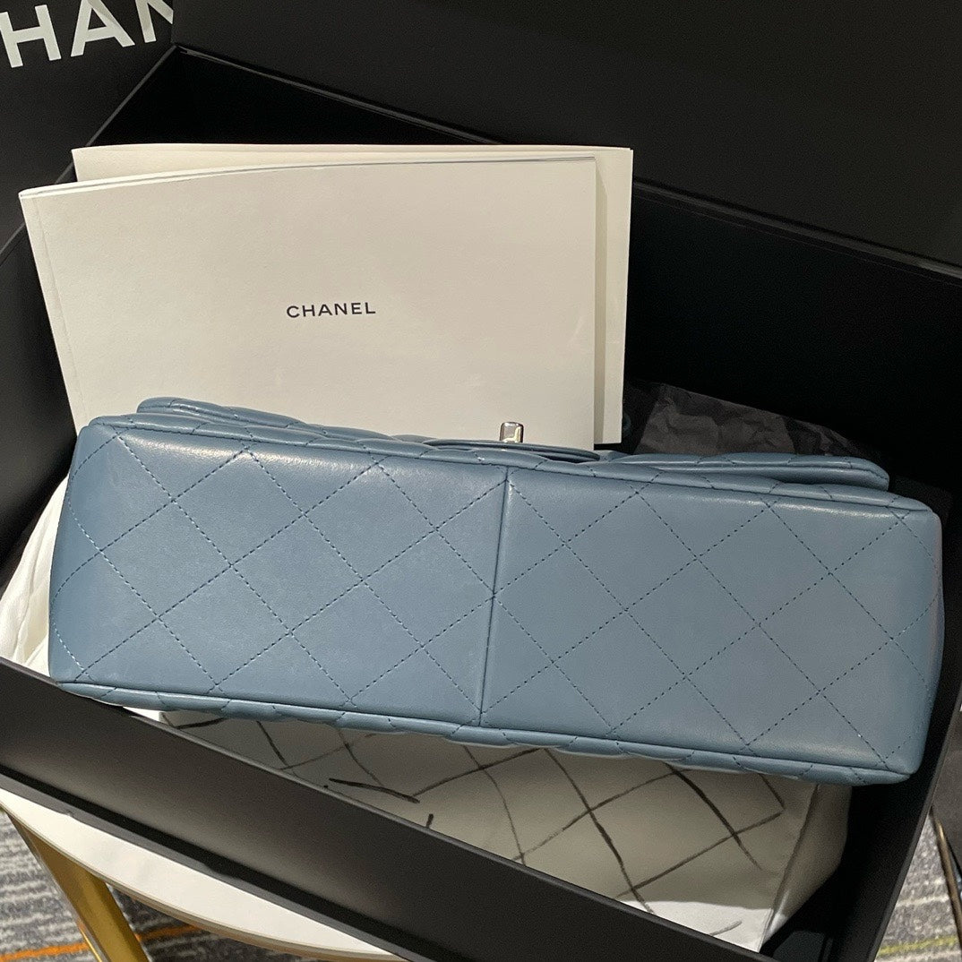 Chanel Classic Flap Jumbo Blue Leather Shoulder Bag - % New