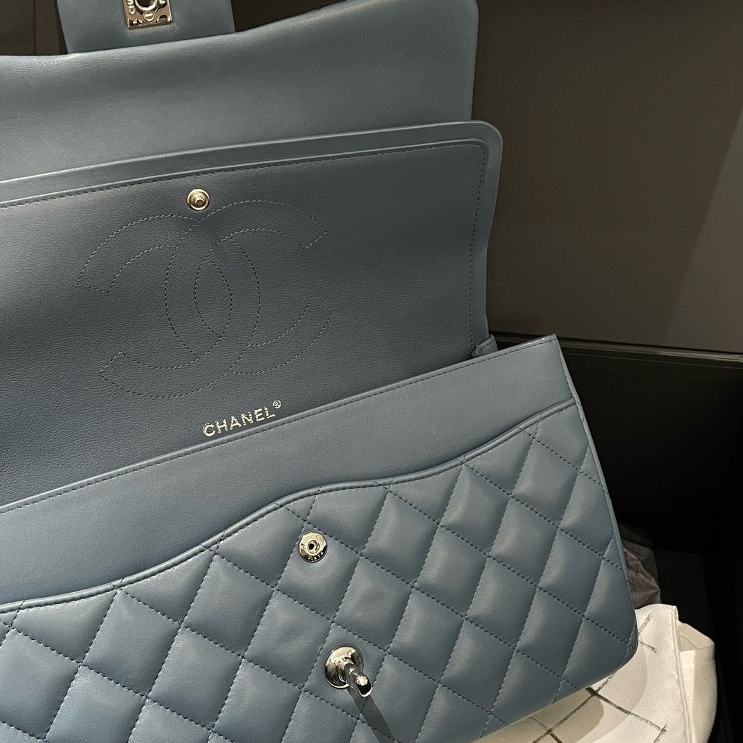 Chanel Classic Flap Jumbo Blue Leather Shoulder Bag - % New