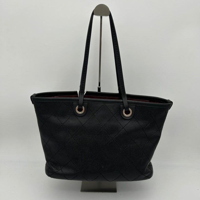 Chanel Black Leather Quilted Shoulder Bag Medium
