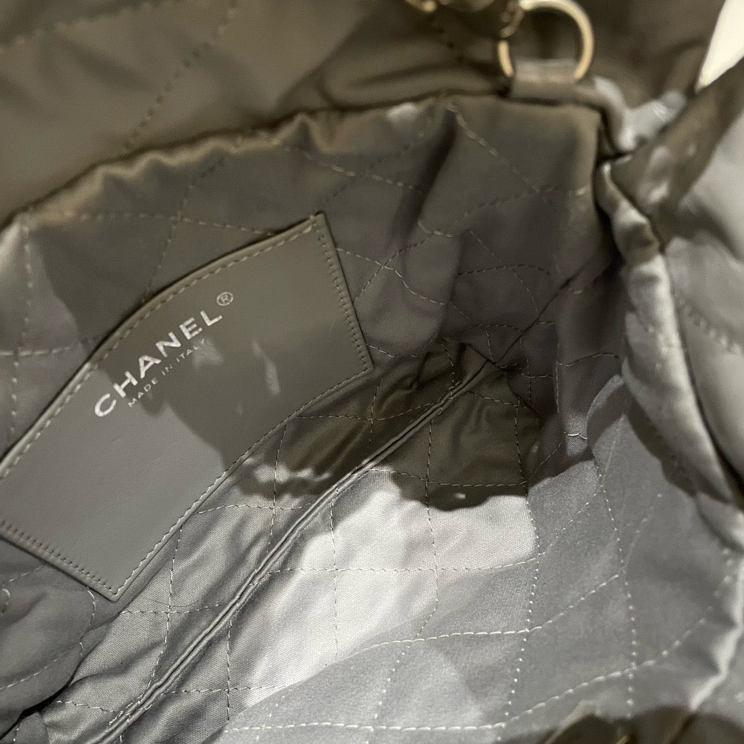 Chanel 22 Mini Bag Gray Leather Shoulder Bag with Chain Strap