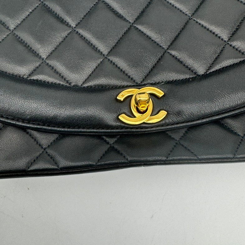 Chanel Black Quilted Leather Shoulder Bag Medium Size