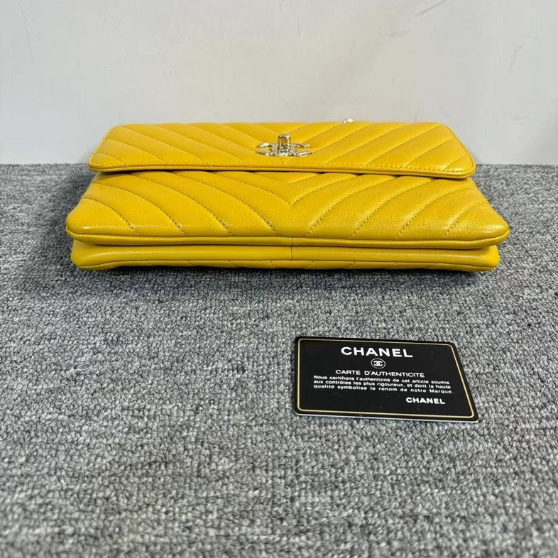 Chanel Trendy CC Yellow Leather Chevron Quilted Shoulder Bag Small
