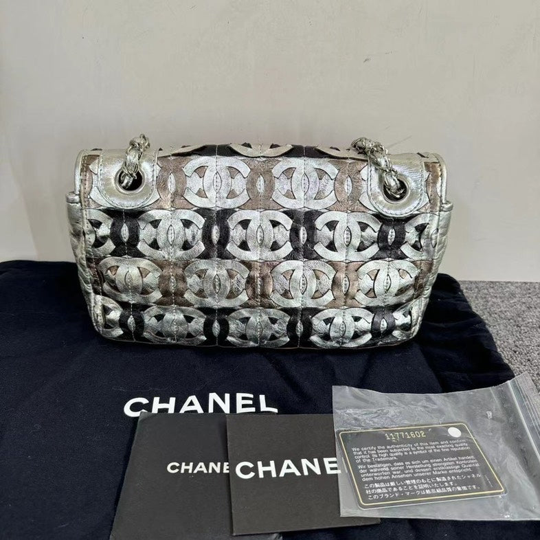 Chanel Multicolor Leather Chain Shoulder Bag With Dustbag Medium