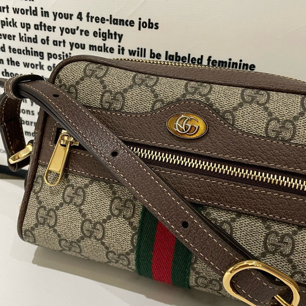 Gucci GG Supreme Camera Bag Beige Canvas Crossbody #12090