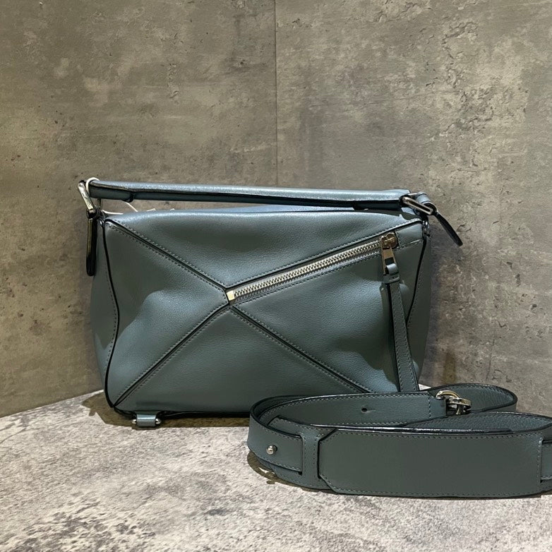 Loewe Puzzle Green Leather Shoulder Bag Medium