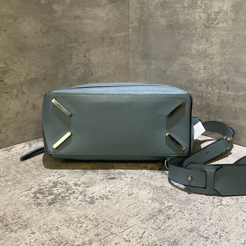 Loewe Puzzle Green Leather Shoulder Bag Medium