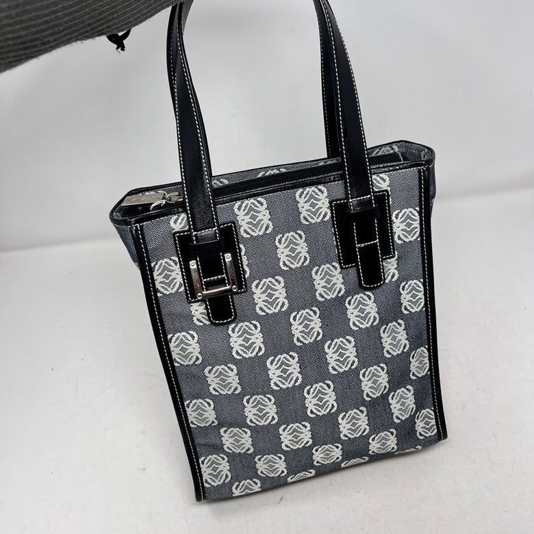Preloved LOEWE Canvas & Leather Handbag AF626 in Black and White Tote