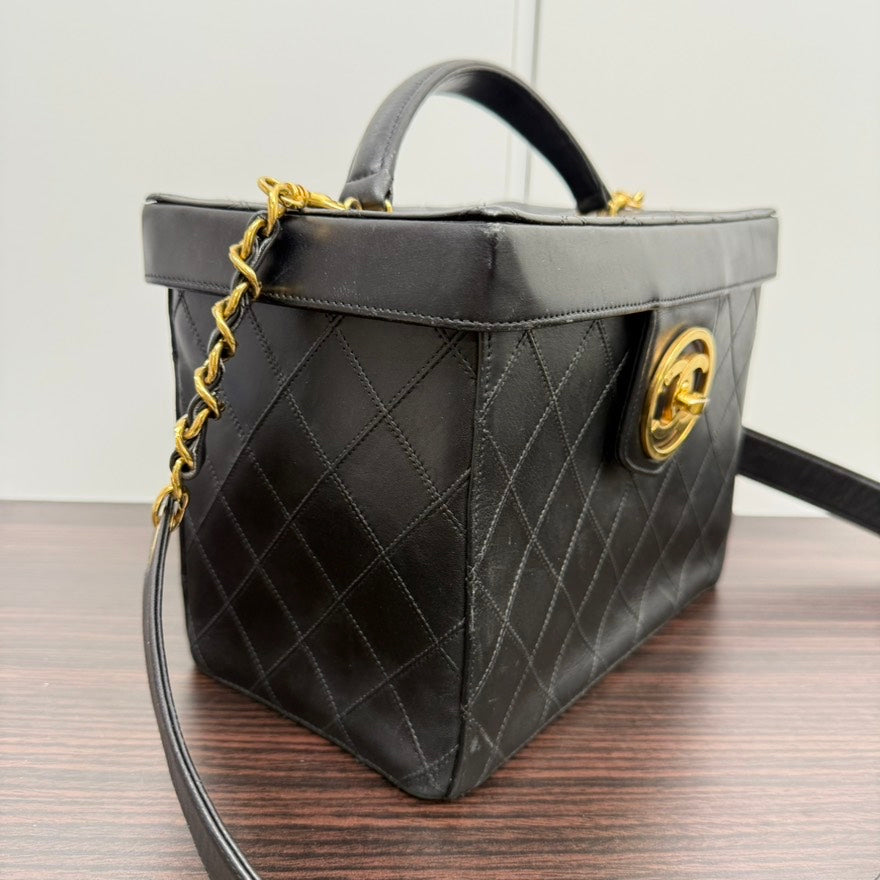 Vintage Chanel Lambskin Black way Vanity Case NG - Shoulder/Top Handle Bag