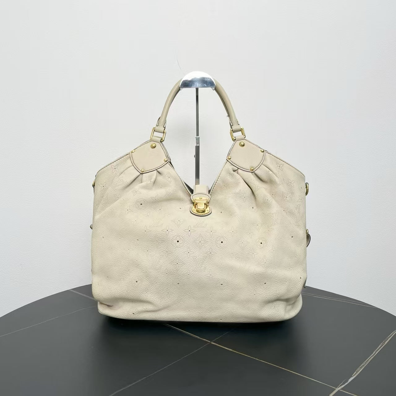 Louis Vuitton Mahina Leather Beige Tote Bag