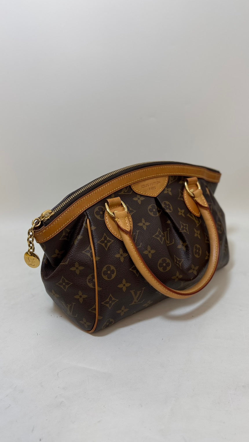 Louis Vuitton shoulder bag
