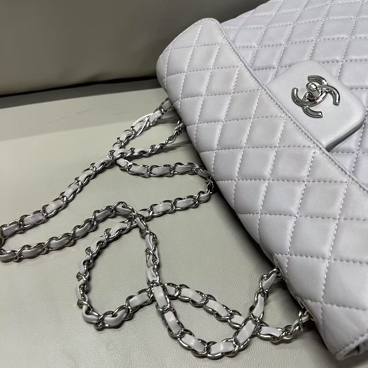 Chanel Flap Bag - Gray Quilted Leather Shoulder Bag