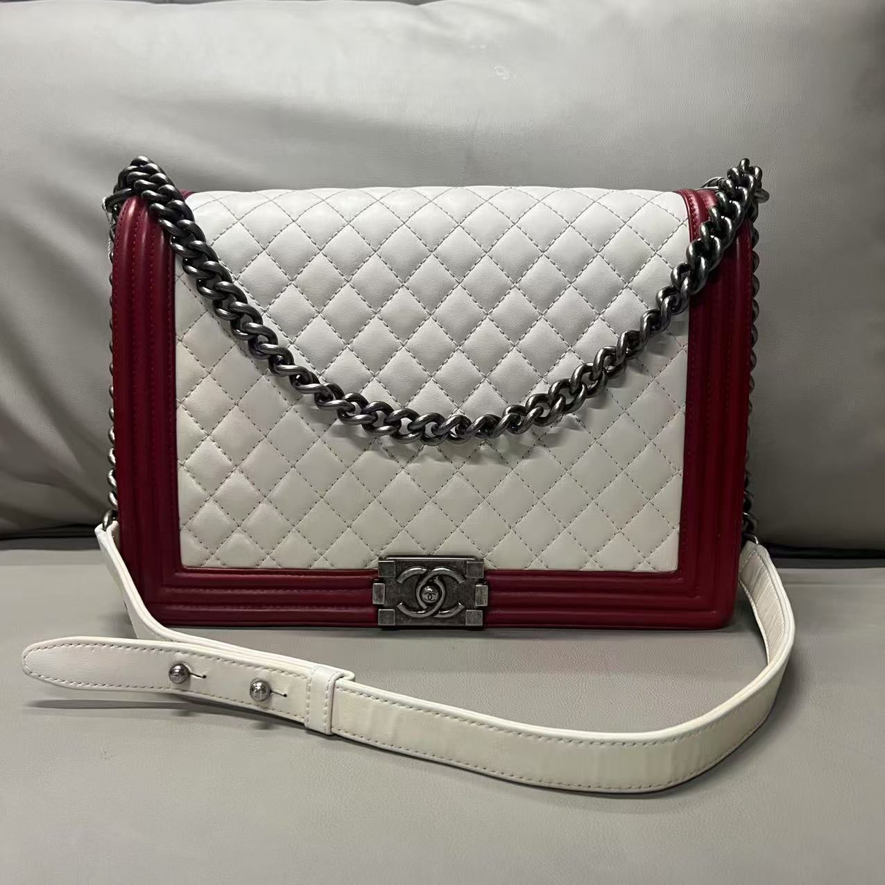 Chanel LeBoy Shoulder Bag in White and Red Leather - Designer Handbag