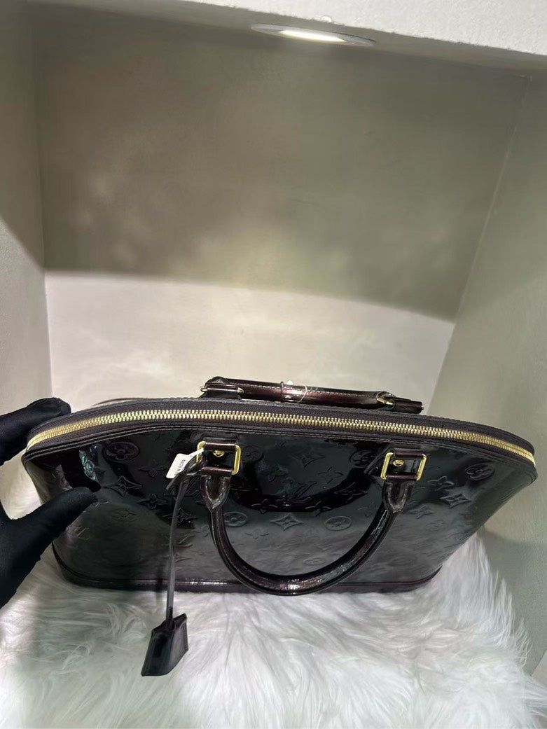 Louis Vuitton Amarante Vernis Alma PM Bag - Burgundy, Top Handle