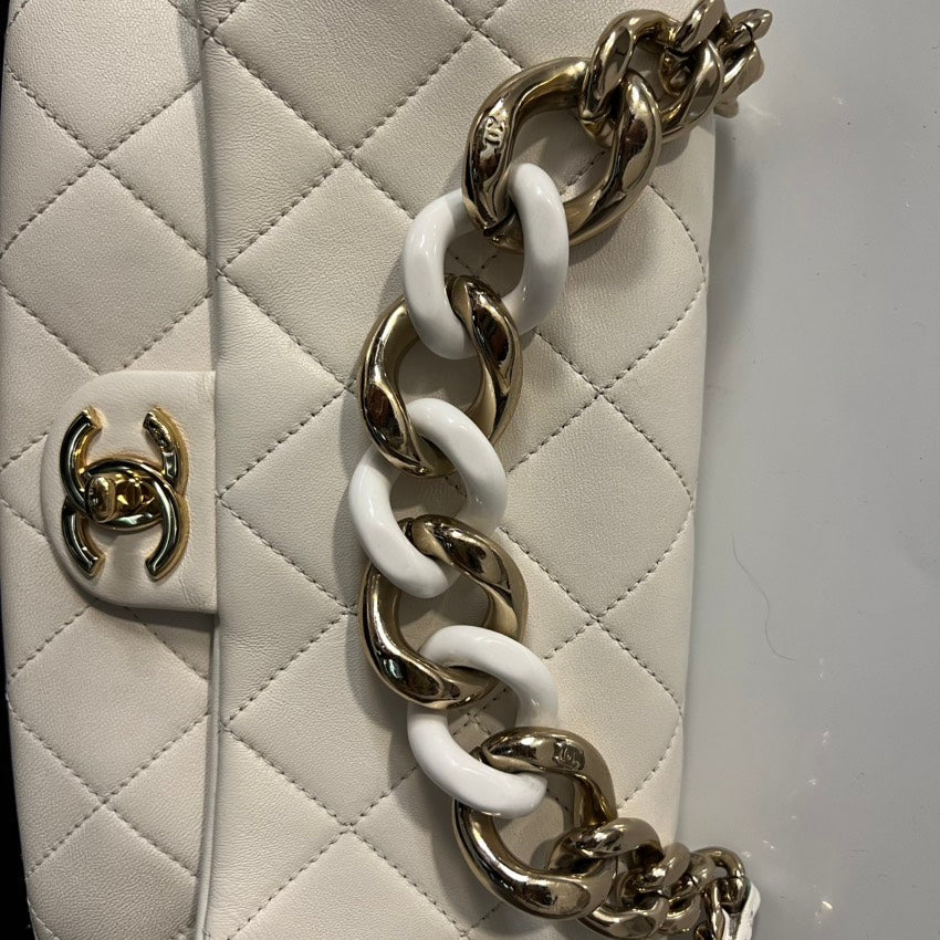Chanel Classic Flap Bag White Leather Shoulder Bag