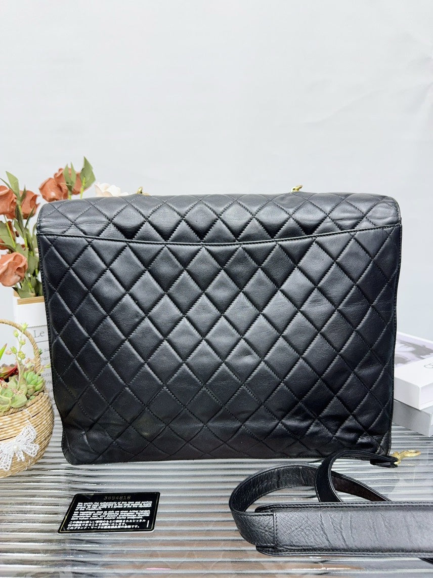 Chanel Classic Quilted Black Leather Shoulder Bag HFY