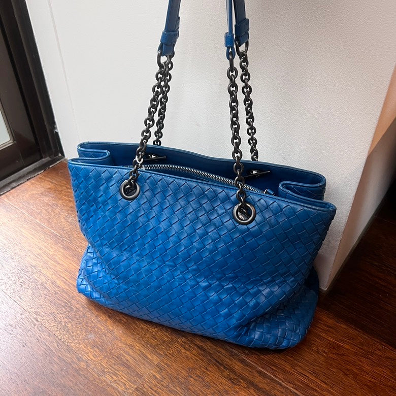 Preloved Bottega Veneta Intrecciato Padded Chain Tote Blue AG179